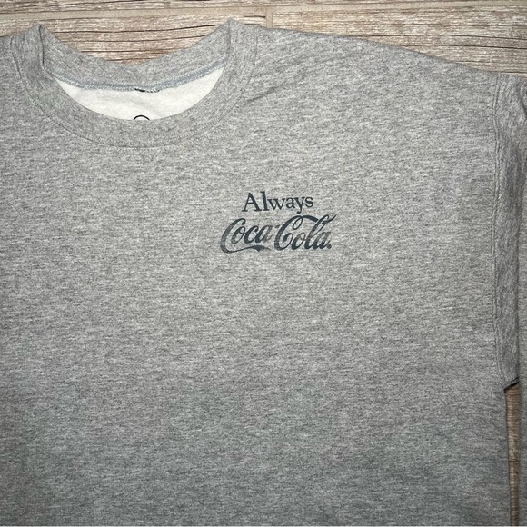JUNK FOOD CLOTHING Coca Cola Polar Bear Cropped Sweatshirt - Picture 2 of 5